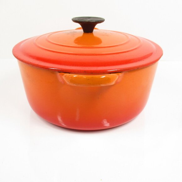 VTG Le Creuset France “E” 4.5 Qt Ribbed Flame Orange Enameled Dutch Oven Pot Lid - Picture 4 of 11